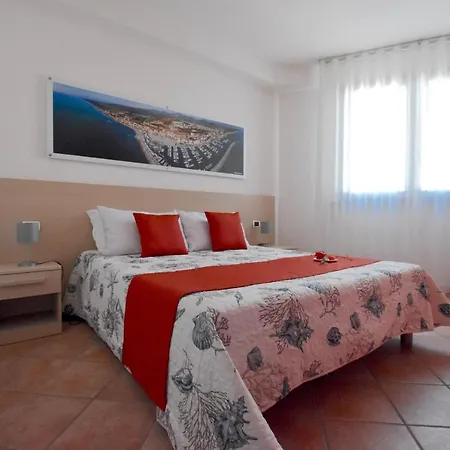 Aparthotel Il Cardellino 3*