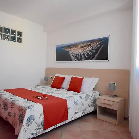 Il Cardellino Aparthotel 3*