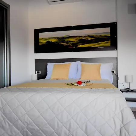 Aparthotel Il Cardellino 3*